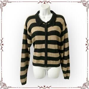 Colleen's Collectables Women's M Vintage Black and Tan Striped Knit Sweater